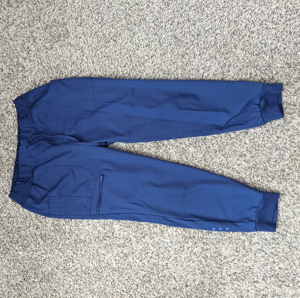 HeartSoul Medium Petite Navy Scrubs - Jogger Style